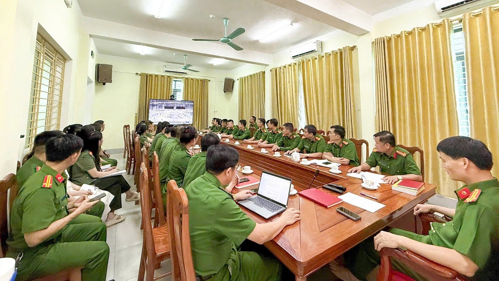 Tại Công an phường Trường Vinh