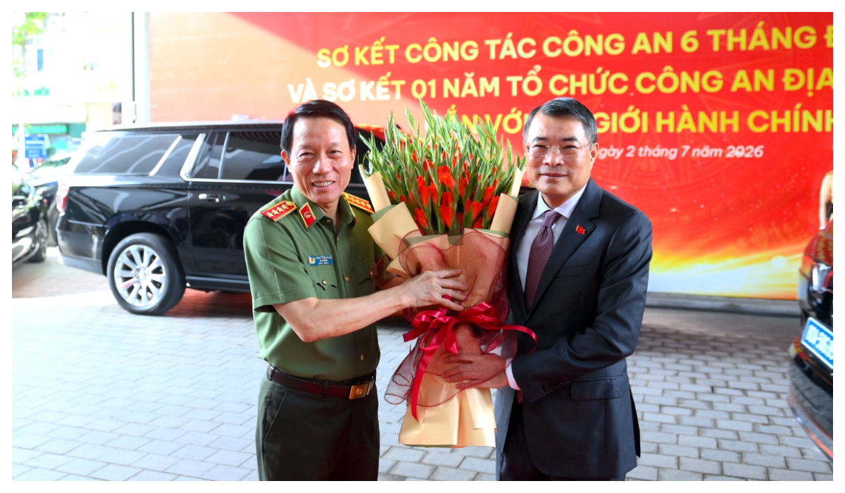 Khai mạc Hội nghị sơ kết công tác công an 6 tháng đầu năm 2026 và sơ kết 01 năm tổ chức Công an địa phương 02 cấp