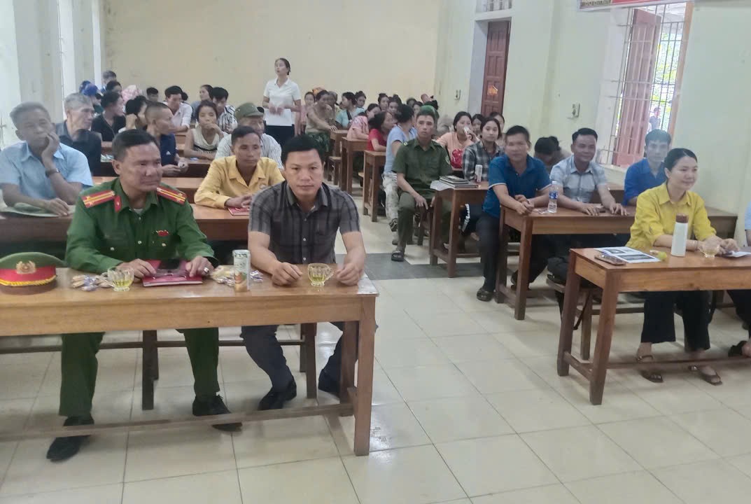 Công an xã Hữu Kiệm tổ chức diễn đàn 