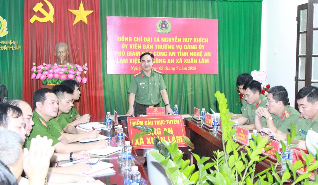 Bám địa bàn, chủ động nắm chắc tình hình, phòng ngừa từ sớm, từ xa, không để bị động, bất ngờ