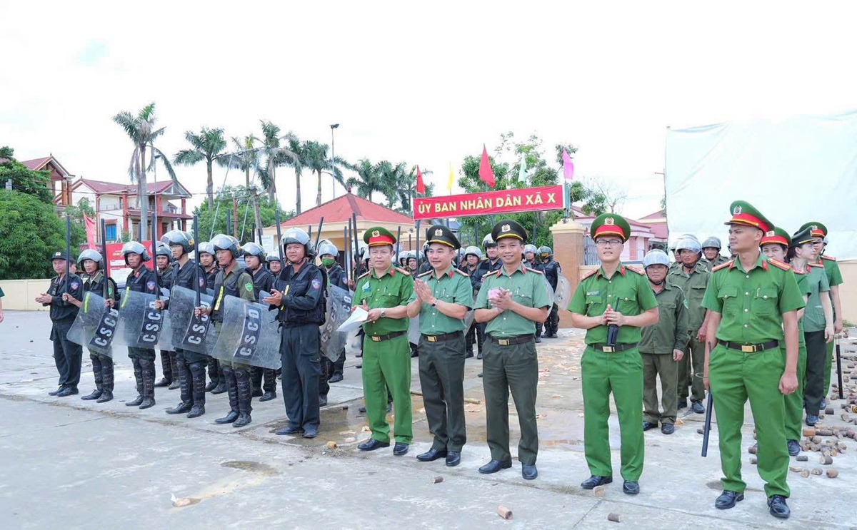 Công an xã Lam Thành tham gia diễn tập tác chiến xã, phường trong khu vực phòng thủ