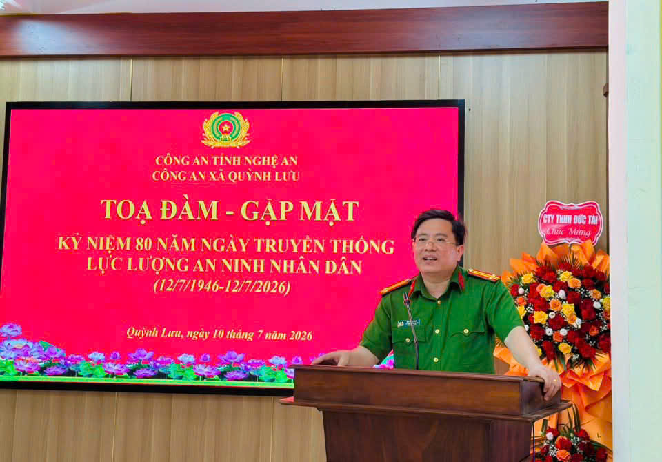 Công an xã phát biểu tại Hội nghị