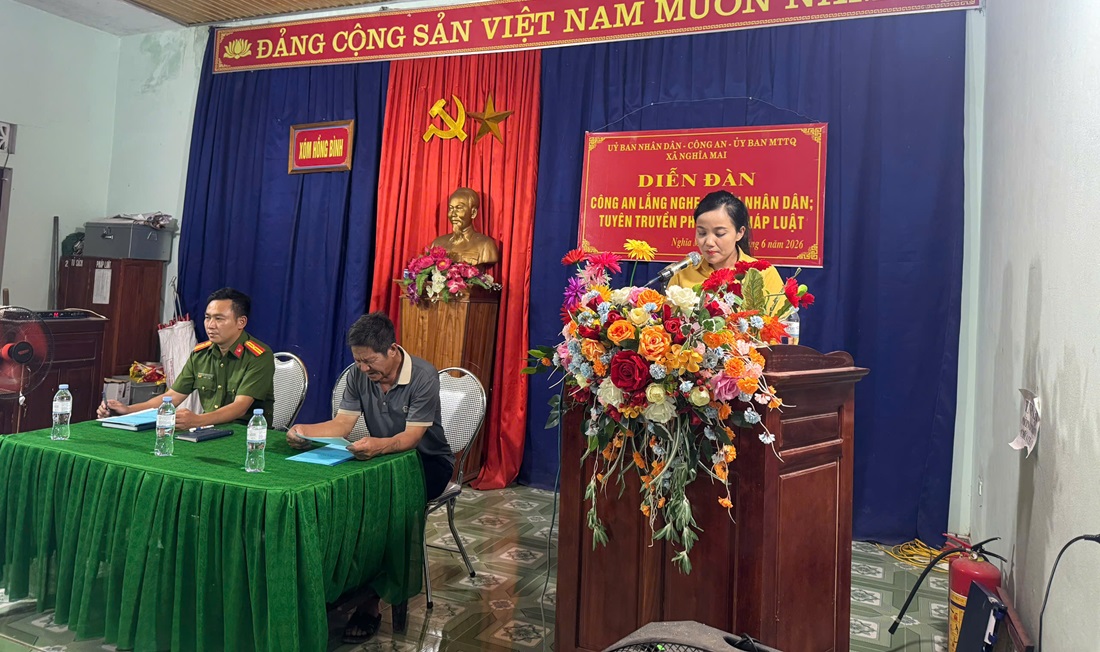 Công an xã Nghĩa Mai tổ chức diễn đàn 
