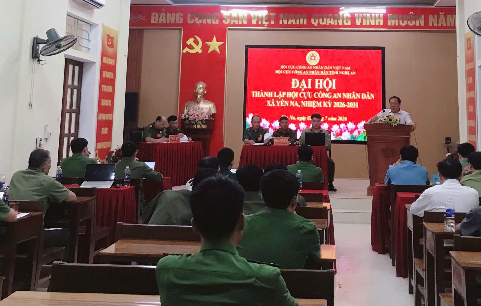 Toàn cảnh Đại hội