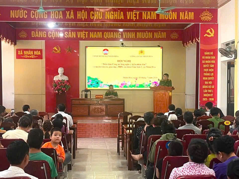 Công an xã Nhân Hoà tổ chức diễn đàn 