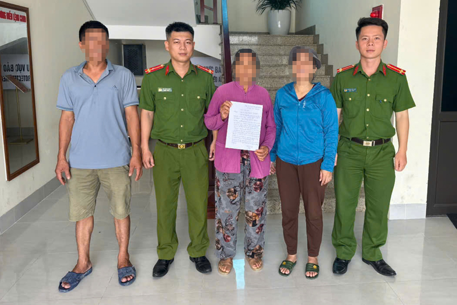 Gia đình bà V. viết thư cảm ơn Công an phường và ngân hàng