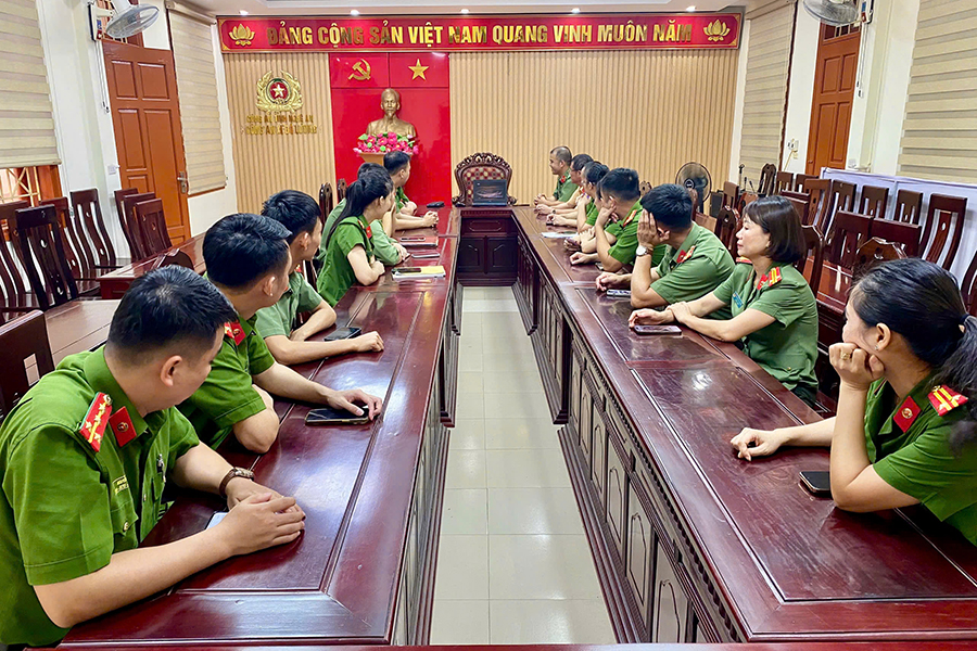 Dự Hội nghị trực tuyến toàn quốc quán triệt Nghị quyết số 10