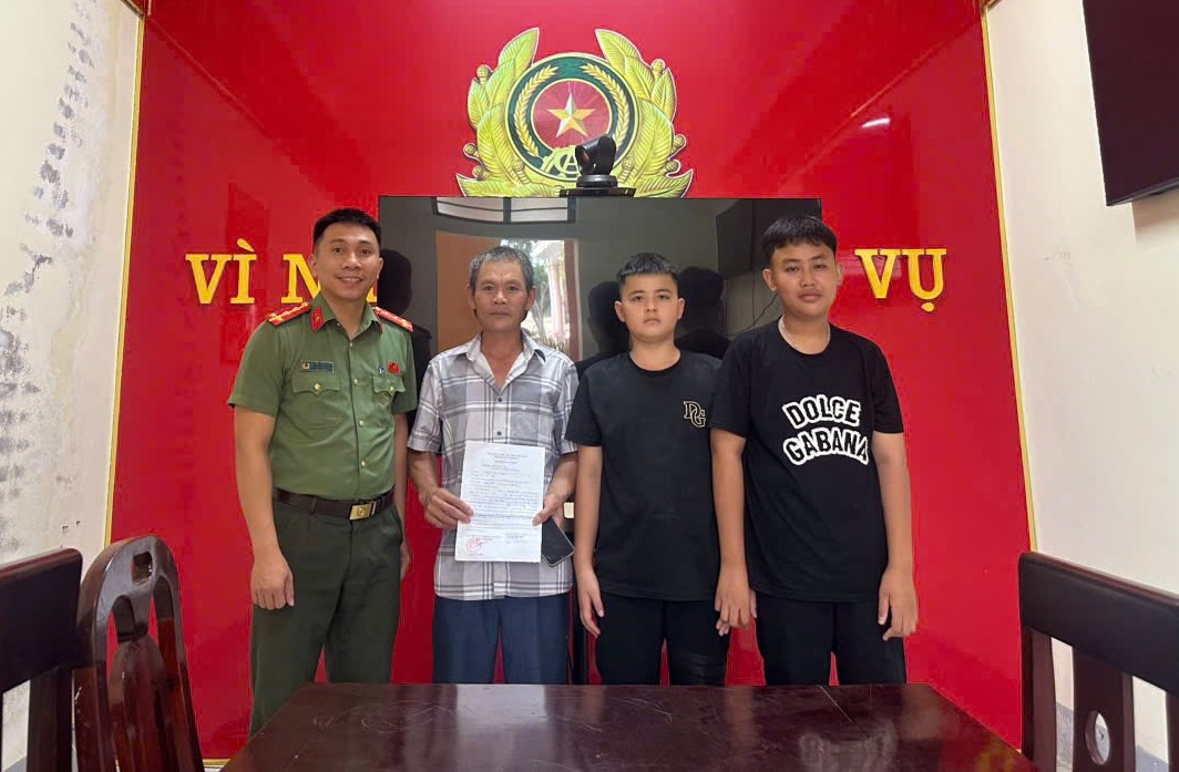 Công an xã Nam Đàn nhanh chóng xác minh, giúp người dân tìm lại tài sản bị mất
