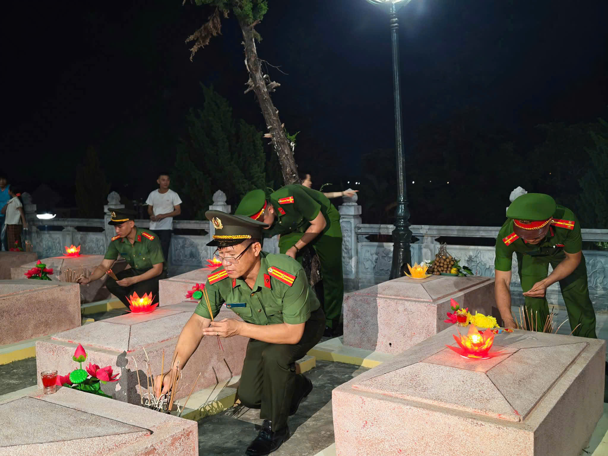 Công an xã Yên Thành tri ân Anh hùng, Liệt sĩ