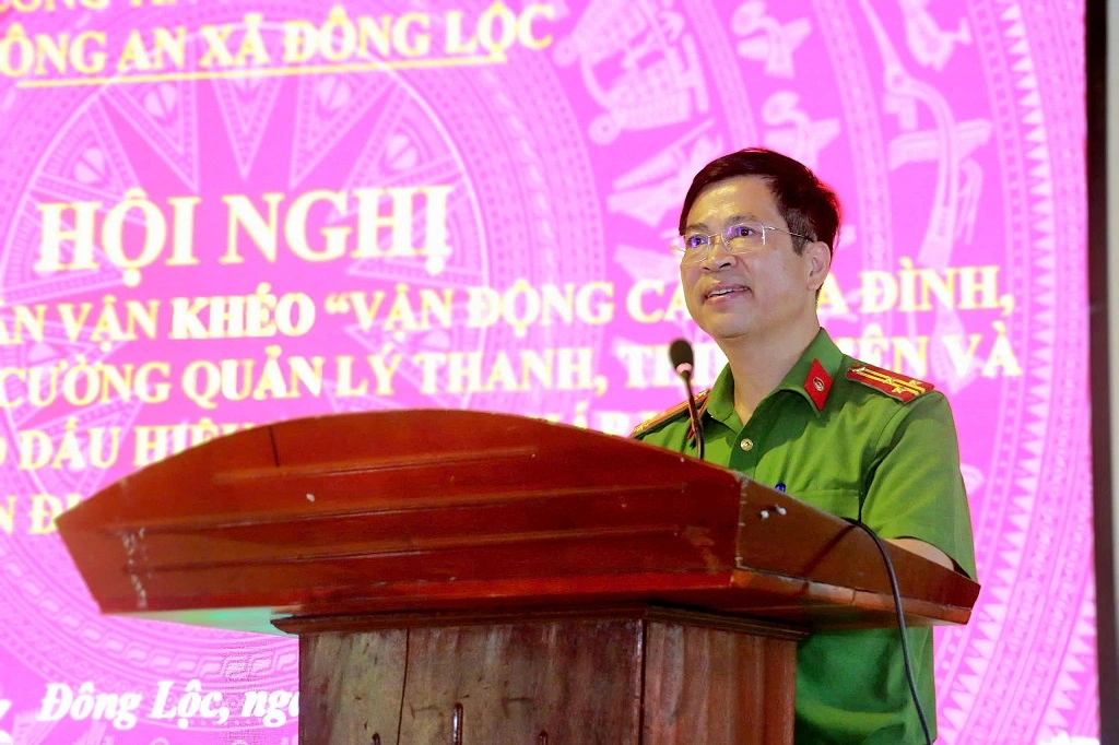 Đồng chí Thượng tá Trương Xuân Giang, Trưởng Công an xã phát biểu