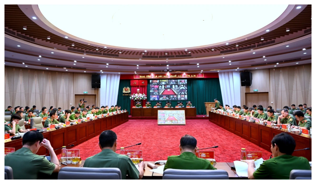 Lực lượng Công an nhân dân tiếp tục phát huy vai trò gương mẫu, đi đầu, phấn đấu hoàn thành xuất sắc mọi nhiệm vụ được giao
