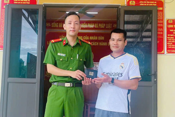 Giúp người dân tìm lại tài sản đánh rơi
