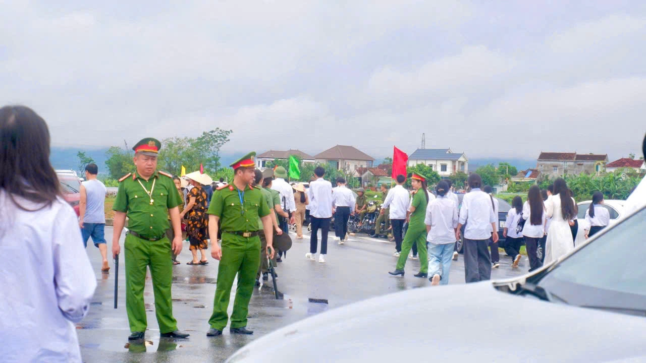 Công an xã Vạn An bảo đảm ANTT Lễ khởi công xây dựng Trường THPT Nam Đàn 1