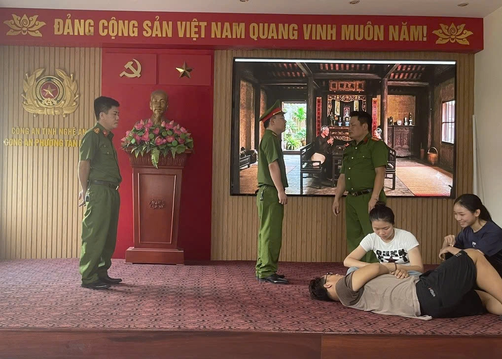 Công an các đơn vị trong Cụm số 6 tích cực luyện tập chuẩn bị cho Hội thi