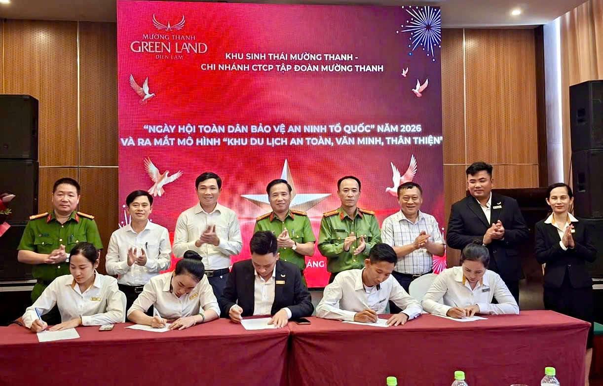 Ngày hội toàn dân bảo vệ an ninh Tổ quốc tại Khu sinh thái Mường Thanh - Diễn Lâm