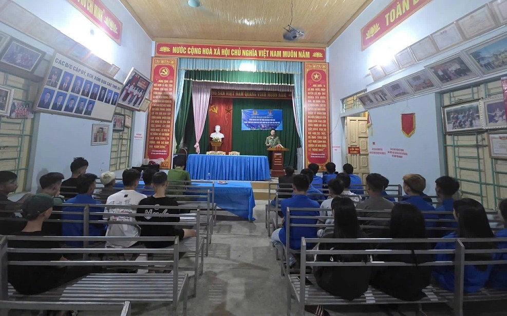 Tuyên truyền, phổ biến, giáo dục pháp luật cho đoàn viên, thanh niên