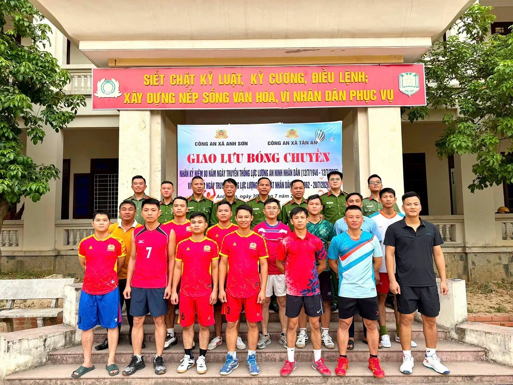Tổ chức giao lưu thể thao